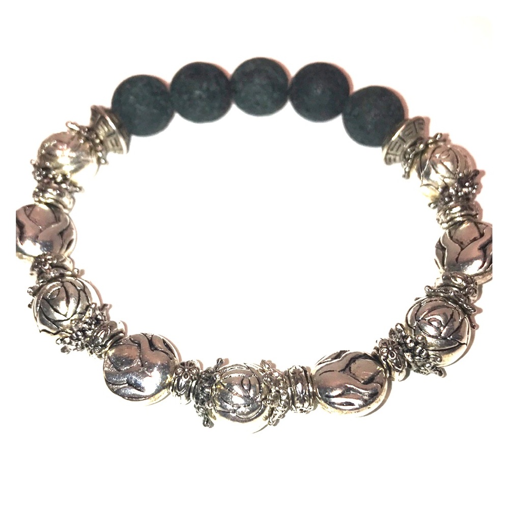 Essential Oil Diffuser Bracelet - Picture 2 of 7